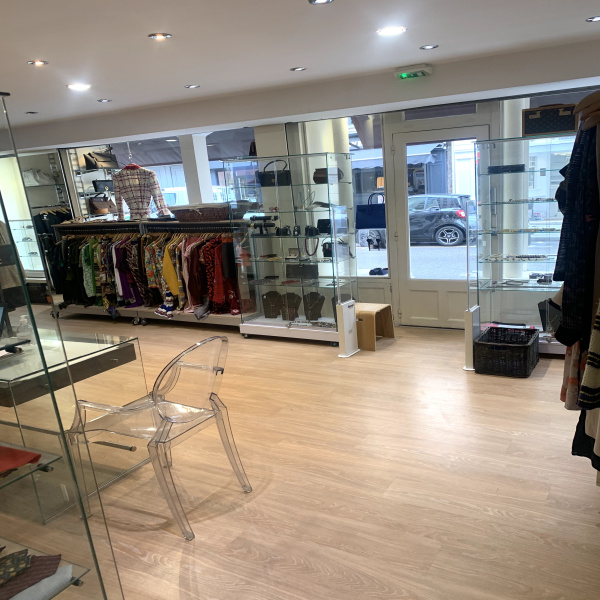 Vente Immobilier Professionnel Cession de droit au bail Paris 75007
