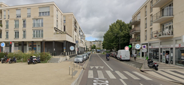 Location Immobilier Professionnel Local commercial Chatou 78400
